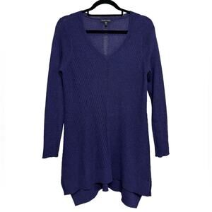 Eileen Fisher 100% Wool Long Line Lightweight V-Neck Sweater in Purple - Size S